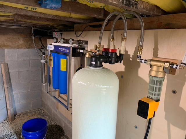 Customer acid neutralizer with SharkBite fittings