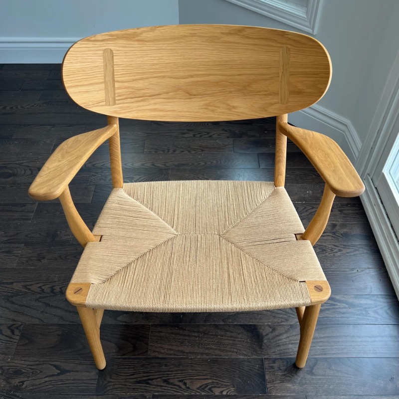 CH22 Lounge Chair | Sohnne®