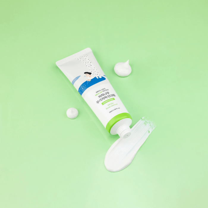 UVlock M Birch Moisturizing Sunscreen UVLock SPF 45+ Broad Spectrum | Round Lab