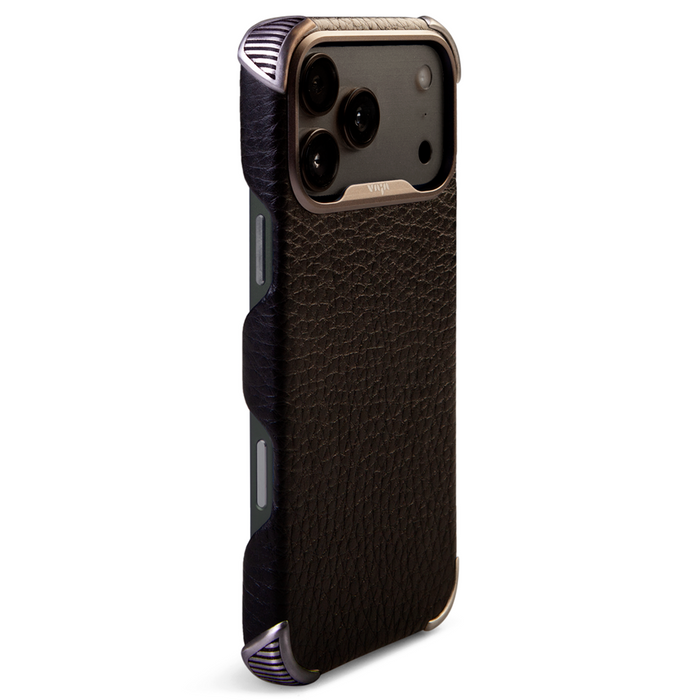 A Silver leather case - A tradition of luxury - Vaja