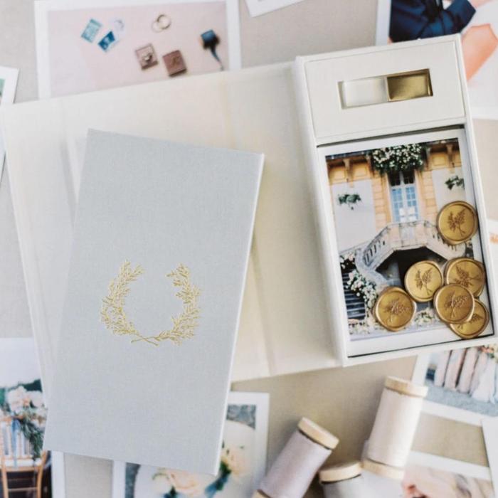 The Photo and USB Box product image